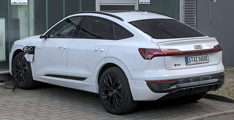 Q8 e-tron Sportback — Exterior