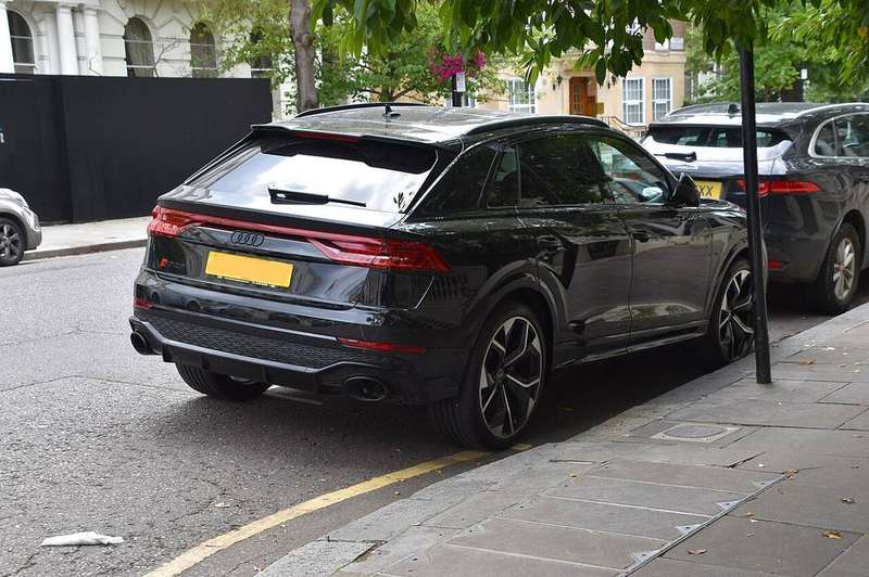 RS Q8 Performance — Exterior