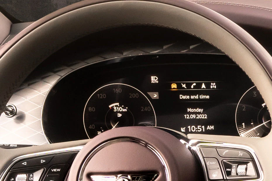 Bentayga — Photo