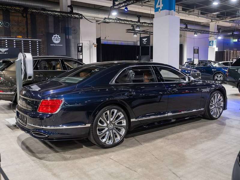 Flying Spur — Exterior