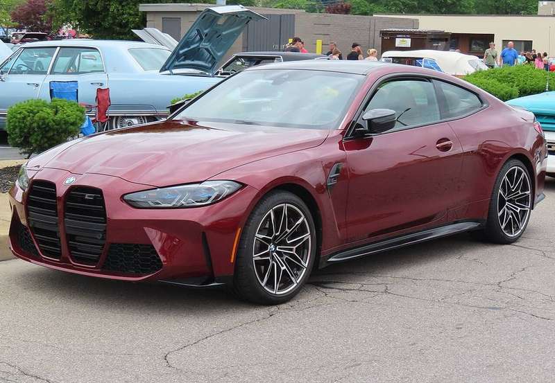 M4 Competition — Exterior
