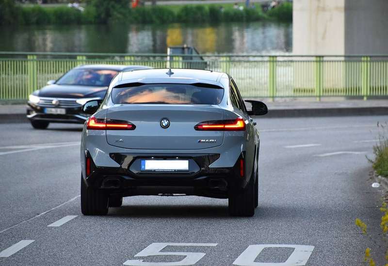 X4 M40i — Exterior