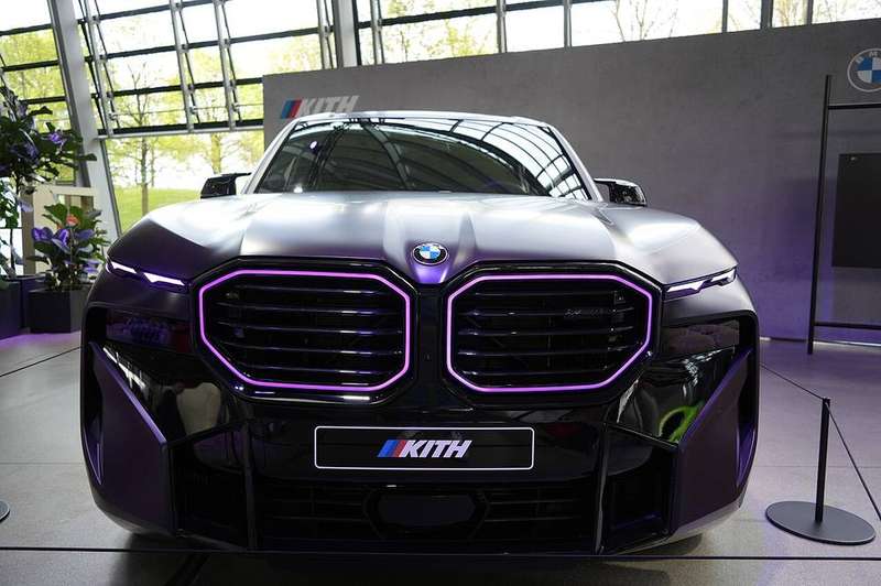 XM — Exterior