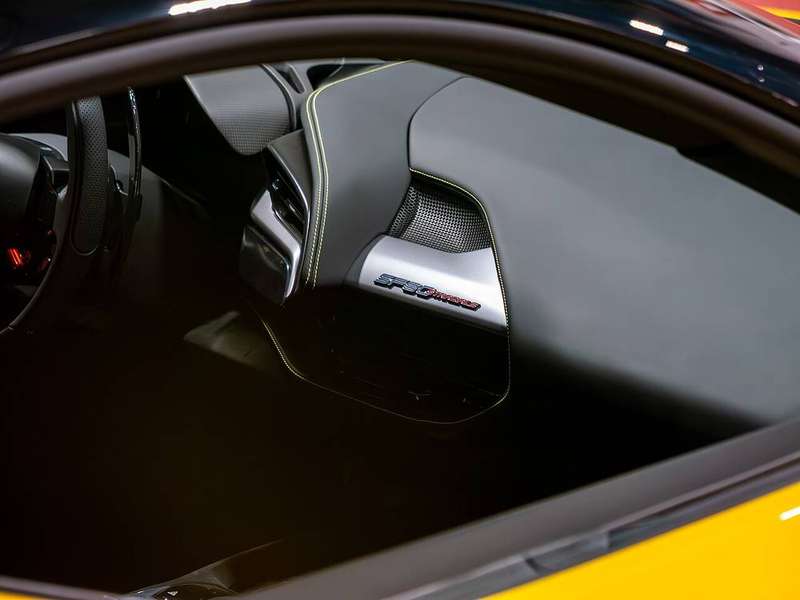 SF90 Stradale — Interior