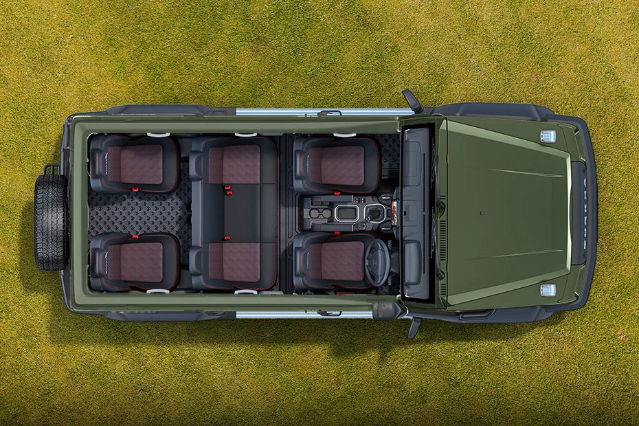 Gurkha 5-Door — Photo