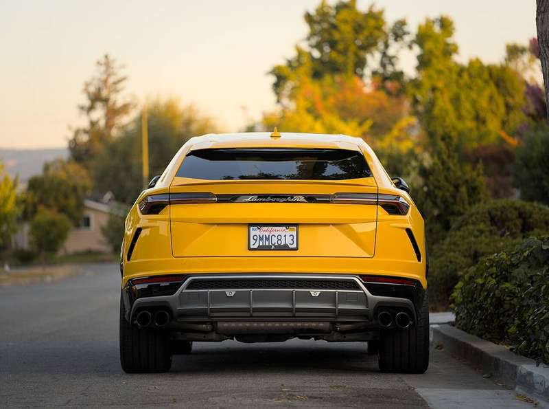 Urus — Exterior