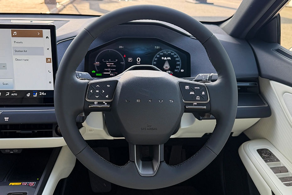 ES — Photo