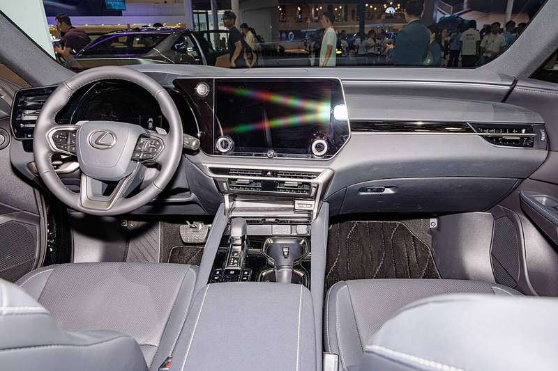 RX — Interior