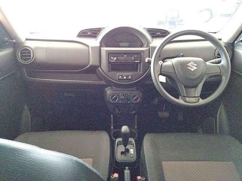 S-Presso — Interior