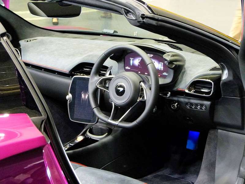 Artura — Interior