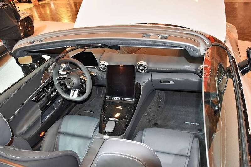AMG SL 55 — Interior