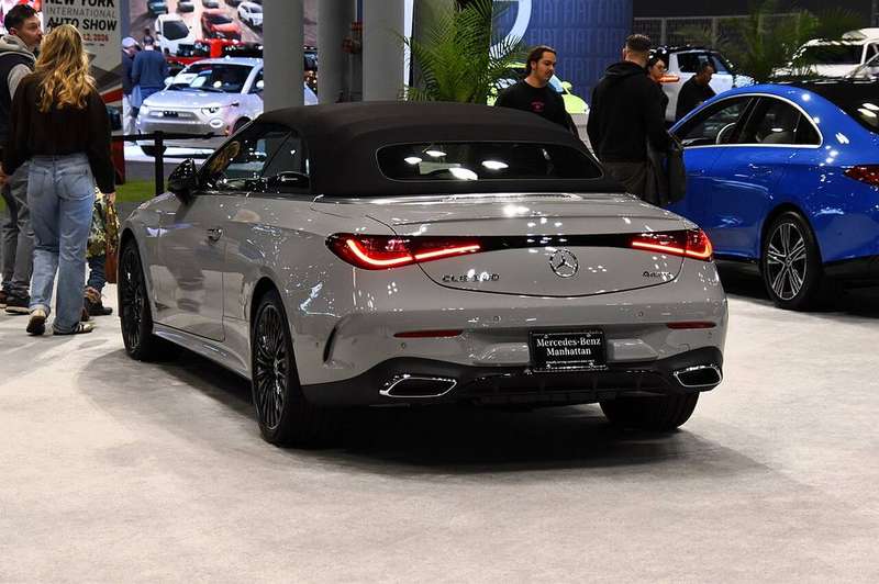 CLE Cabriolet — Exterior