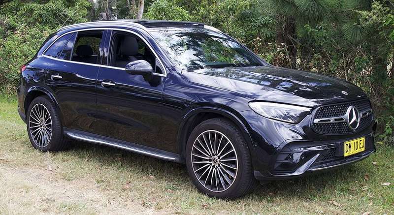 GLC — Exterior