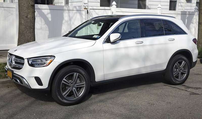 GLC — Interior