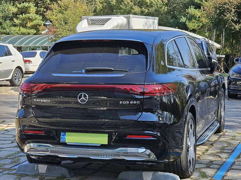 Maybach EQS SUV — Exterior