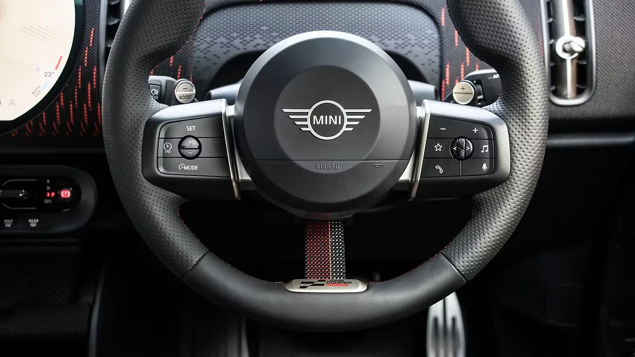 Countryman — Photo