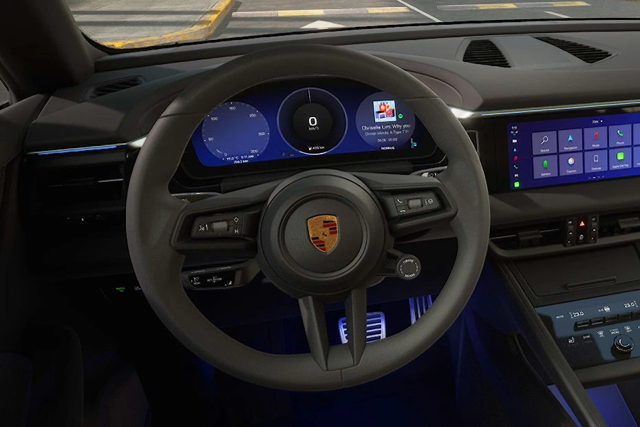 Macan EV — Photo