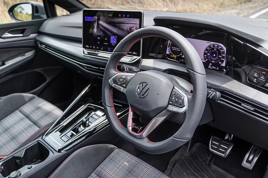 Golf GTI — Photo