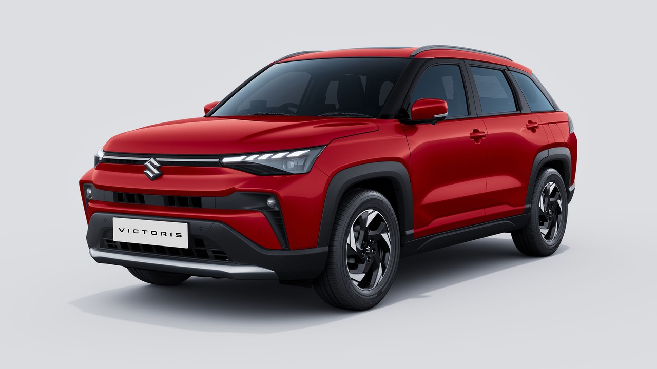 Maruti Suzuki Victoris Aurum Edition — कॉपर इंसर्ट और क्रोम वाली खास हाइब्रिड SUV